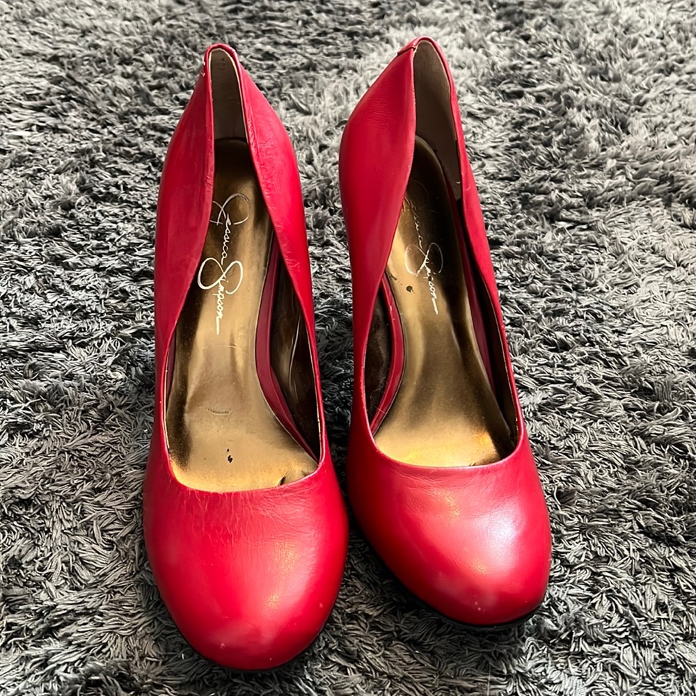 Sexy red heels